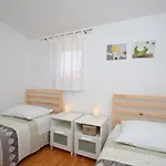 Lemechi Casa Belfior