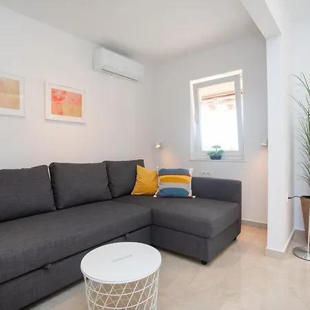 Lemechi Casa Belfior Rabac