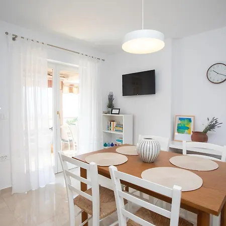 Lemechi Casa Belfior Rabac